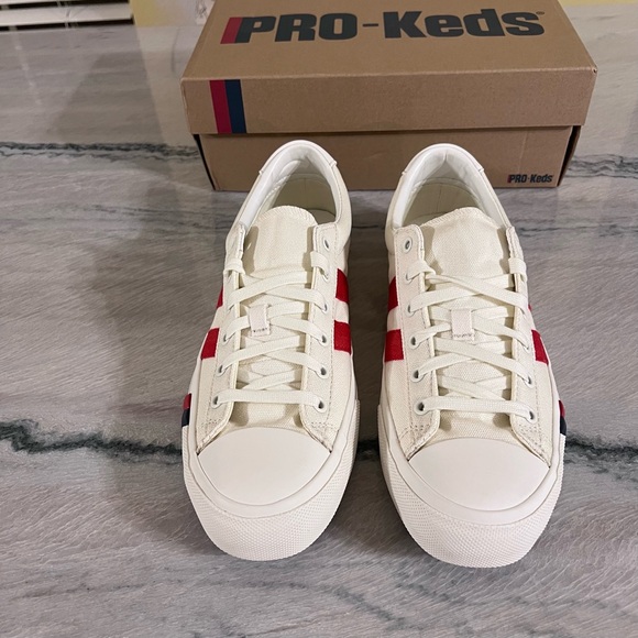 PRO- KEDS Royal Plus Sneakers - Picture 3 of 7